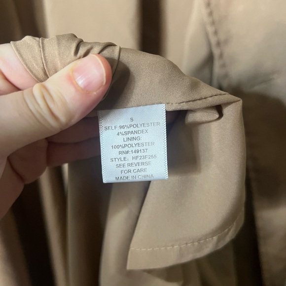 HYFVE Double-Breasted Tan Trench Coat Size Small - Picture 11 of 13